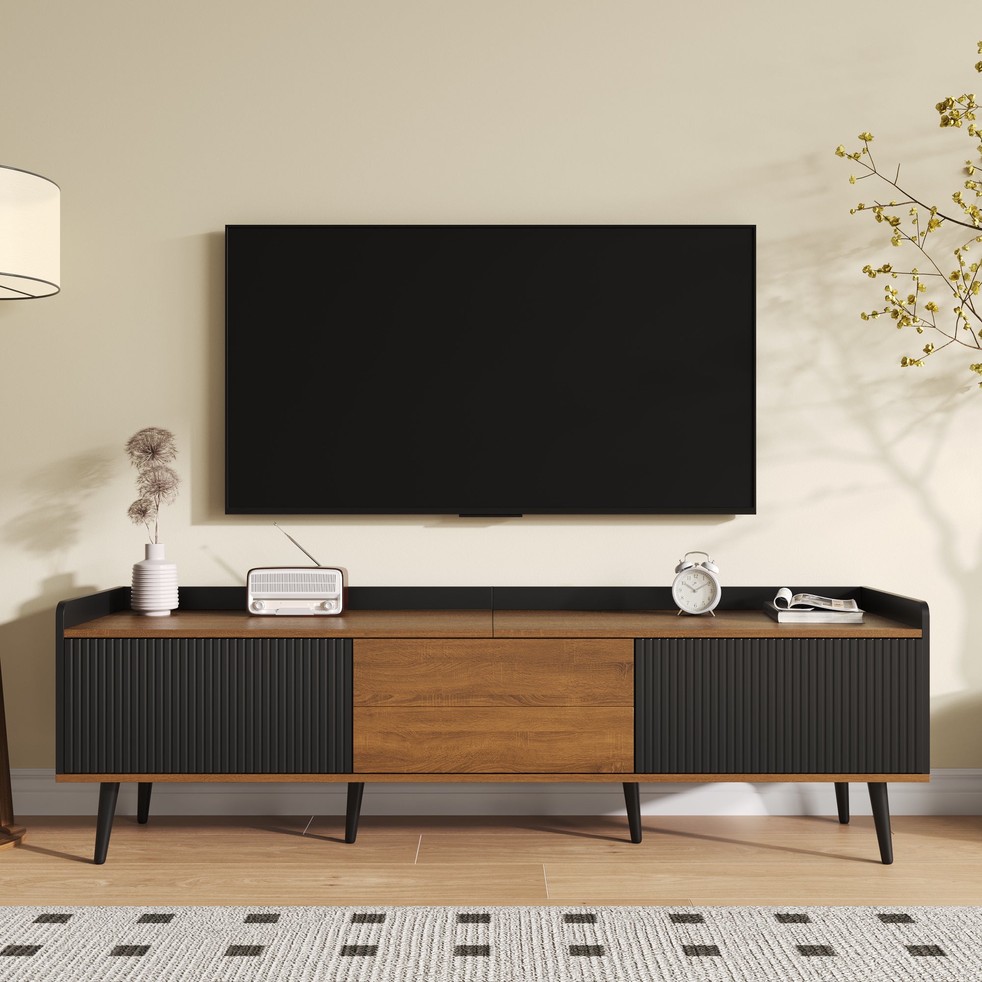 Meuble TV à trois portes, noir et bois naturel