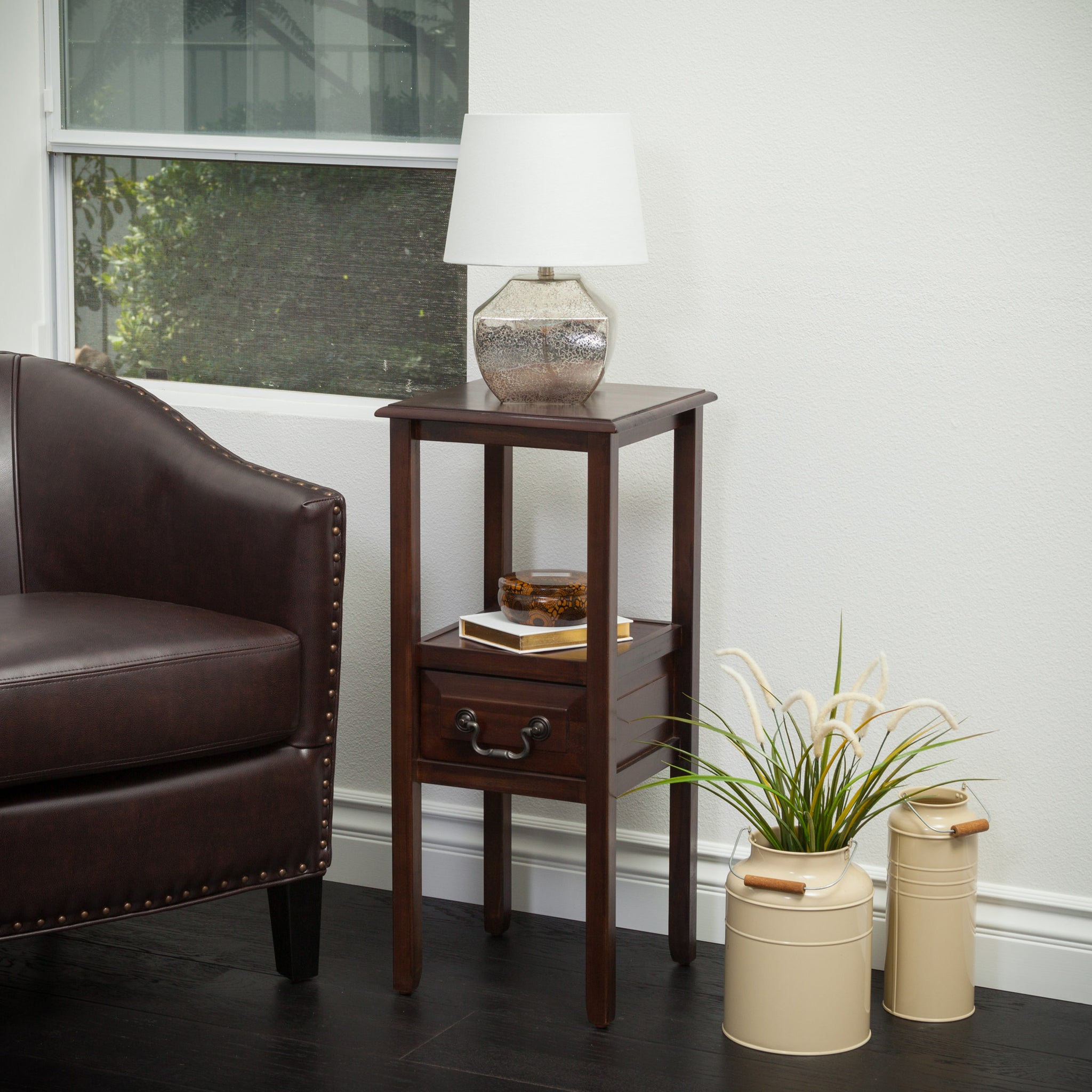 Table de bout en bois d'acacia